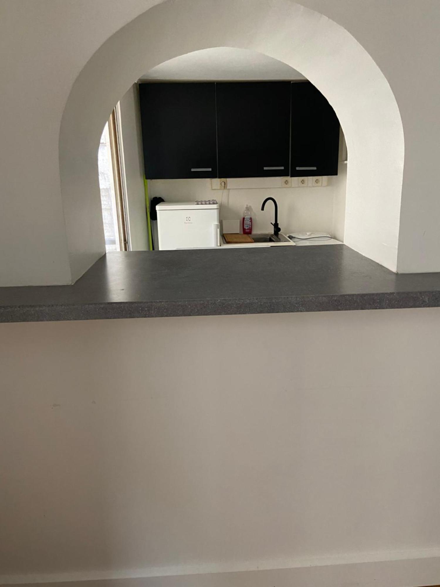 Tres Bel Appartement Montmartre Paris Rum bild